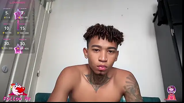 sexy blacks  online show from November 25, 12:16 pm