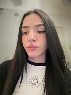 ShannonShanny online show from February 28, 9:01 pm