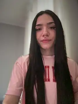 ShannonShanny online show from March 1, 1:40 pm