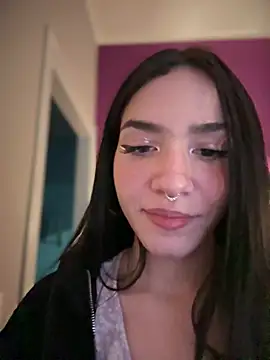 ShannonShanny online show from March 12, 5:17 pm