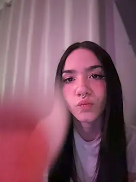 ShannonShanny online show from March 20, 7:35 pm