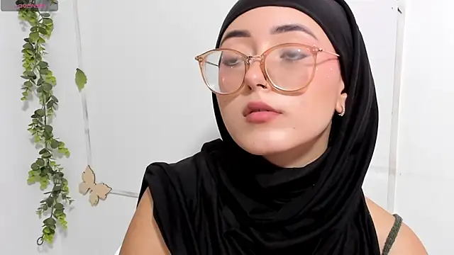 aysel elid online show from February 28, 7:37 pm