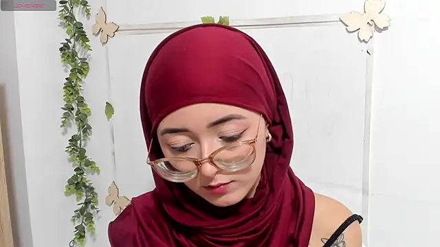 aysel elid online show from March 23, 11:20 pm