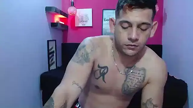 master monstercock  online show from June 9, 2:17 pm