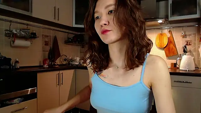 Snapshot of Kelly_Yon chatting on January 7, 9:14 pm Kelly Yon online show from January 7, 9:14 pm