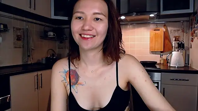 Snapshot of Kelly_Yon chatting on September 15, 9:04 pm Kelly Yon online show from September 15, 9:04 pm