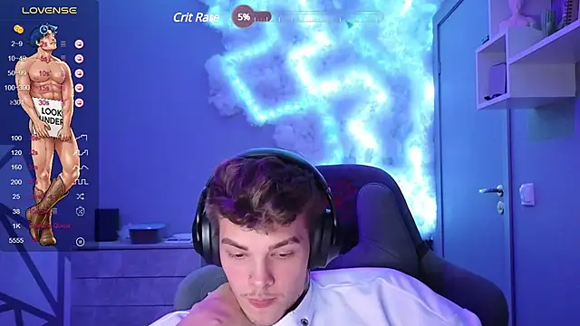 DENIS HERE online show from December 6, 9:13 pm