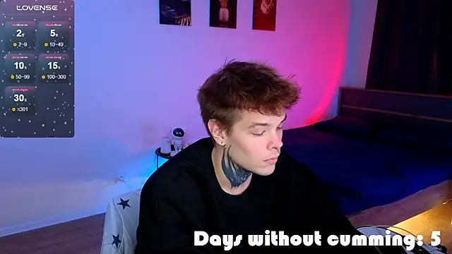 DENIS HERE online show from December 17, 10:54 am