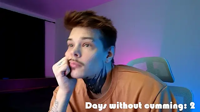 DENIS HERE online show from March 19, 4:00 pm