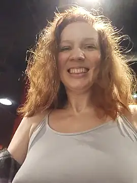 Exhibitionsplit online show from January 11, 8:47 pm