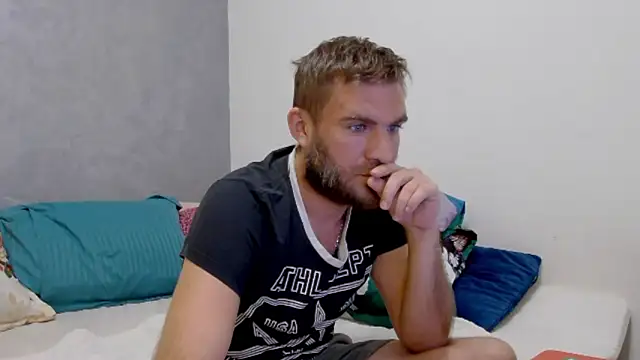 10in deluxe online show from September 29, 5:45 am