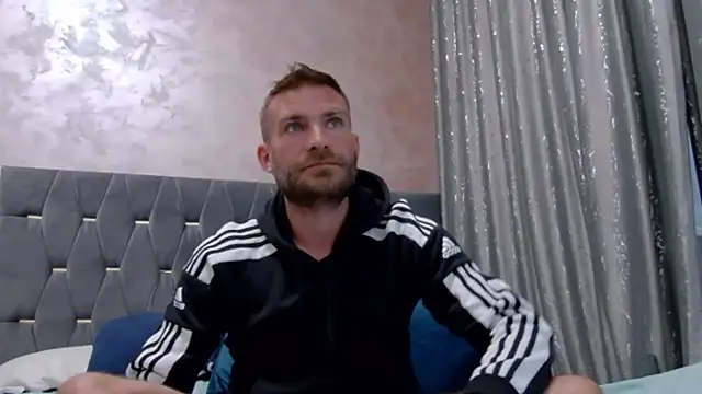 10in deluxe online show from October 24, 8:11 am