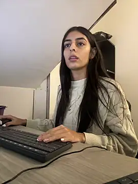 cristel 17 online show from February 13, 1:29 am