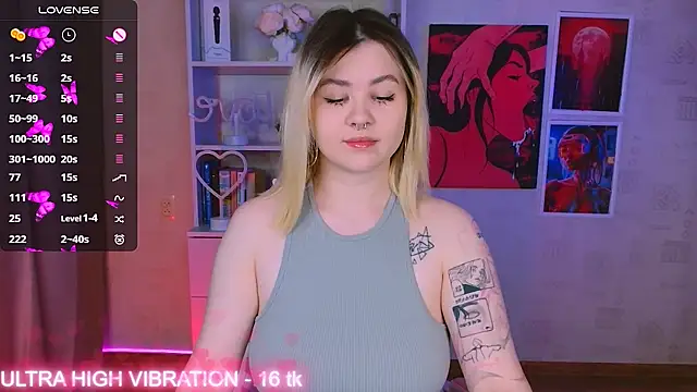 cutie mili online show from February 10, 8:31 pm