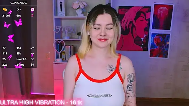 cutie mili online show from February 18, 6:37 am