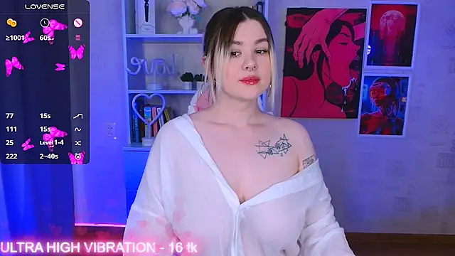 cutie mili online show from March 14, 9:03 am