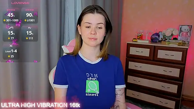 cutie mili online show from November 21, 10:14 am