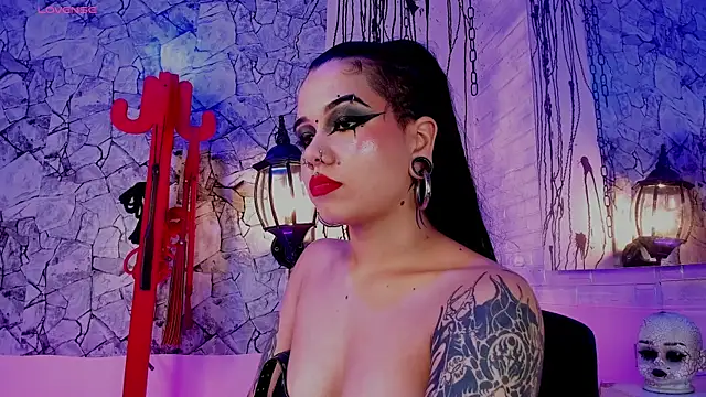 Snapshot of irregular_fetish_ chatting on February 23, 3:13 am irregular fetish online show from February 23, 3:13 am