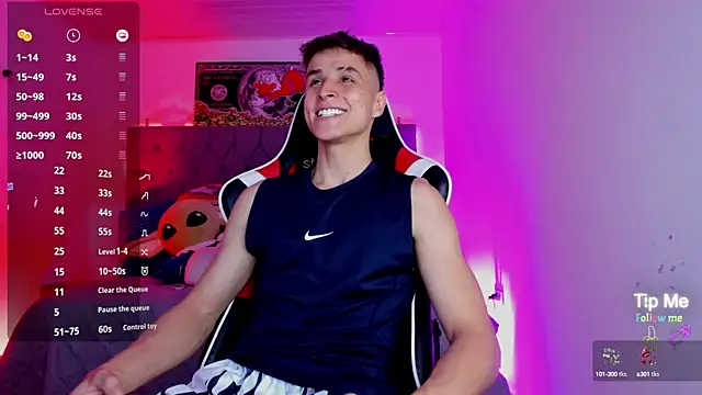 thomklein online show from December 5, 7:49 pm