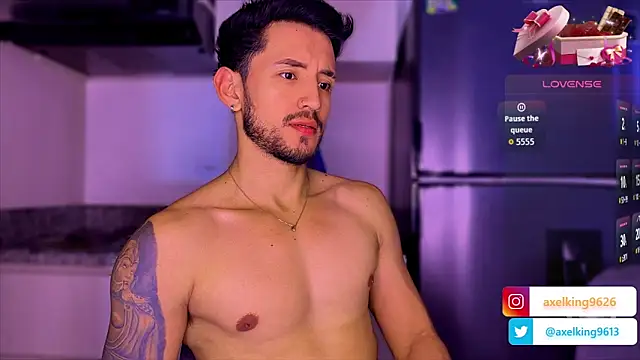 AxelKing1326 online show from February 14, 10:06 pm