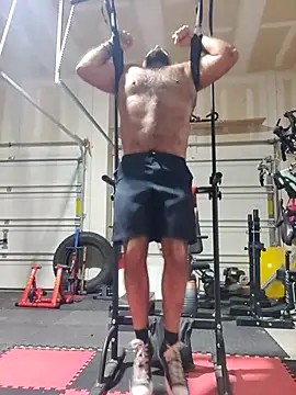 chainjulious online show from December 20, 1:33 pm