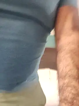 chainjulious online show from February 19, 1:08 am