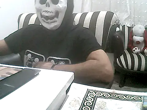 Snapshot of MezaRDanOnLineee chatting on January 21, 10:30 pm MezaRDanOnLineee online show from January 21, 10:30 pm