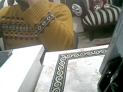 Snapshot of MezaRDanOnLineee chatting on February 6, 9:06 pm MezaRDanOnLineee online show from February 6, 9:06 pm