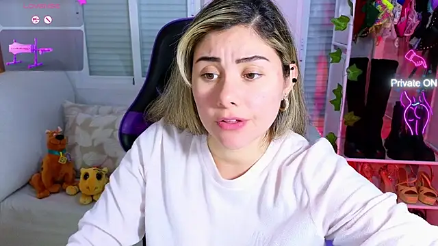 Tawny cox online show from February 3, 3:27 pm