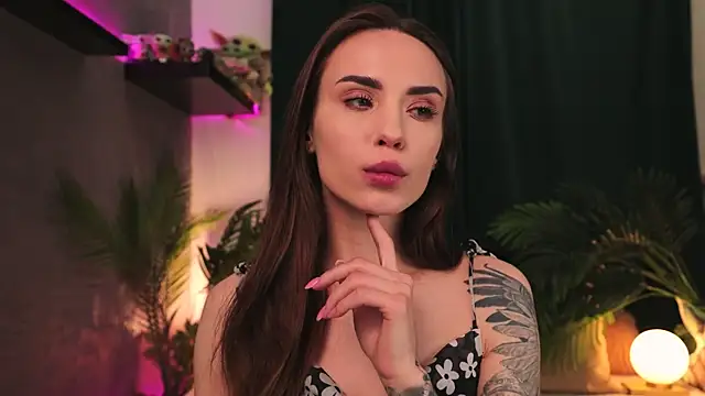 BabyYoda- online show from March 13, 3:33 am