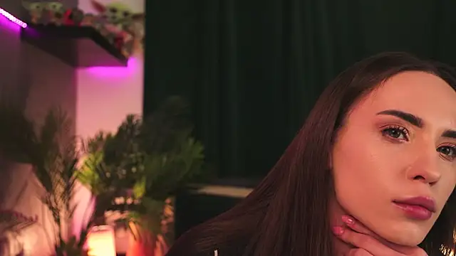 BabyYoda- online show from March 16, 4:56 pm