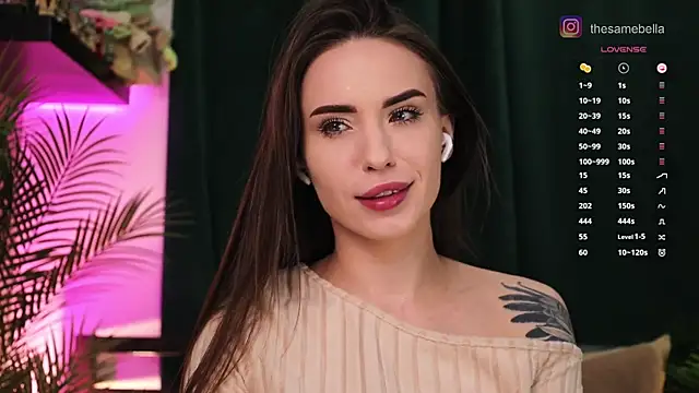 BabyYoda- online show from November 14, 6:17 pm