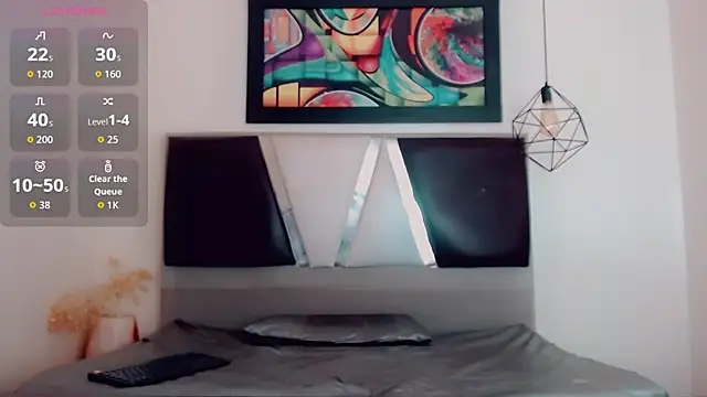 hilary rodriguez online show from November 24, 6:51 pm