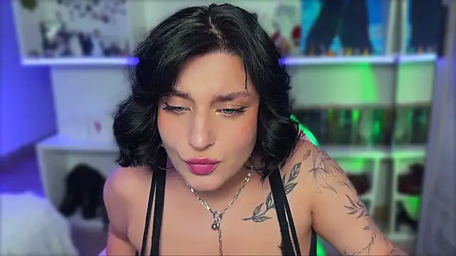 rich peaches online show from January 12, 5:01 pm