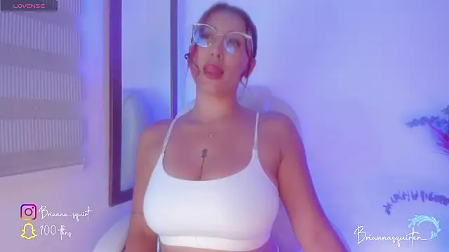 missbrianna online show from March 30, 11:17 pm