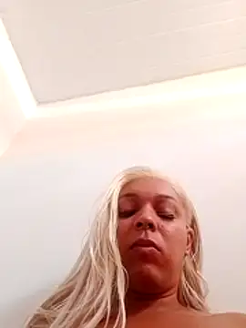 transgirl26 online show from July 7, 1:48 pm