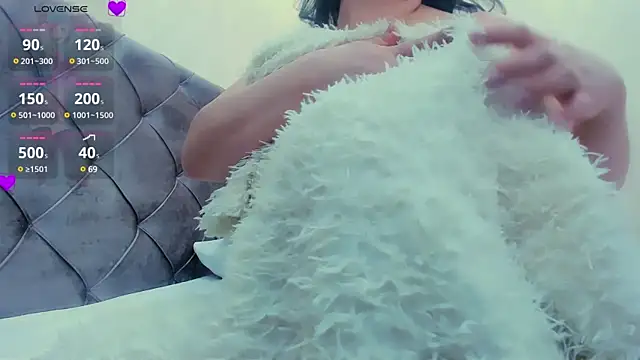 HinaJeen online show from December 19, 7:07 am