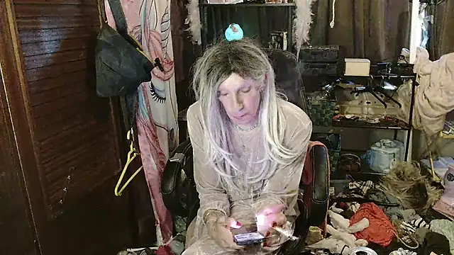 Ombeline1 online show from November 19, 10:37 am