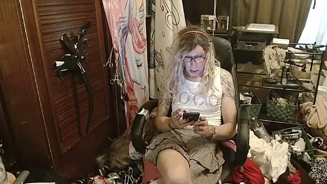 Ombeline1 online show from May 30, 3:31 pm