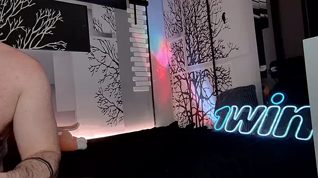 niki7377 online show from January 25, 6:45 am