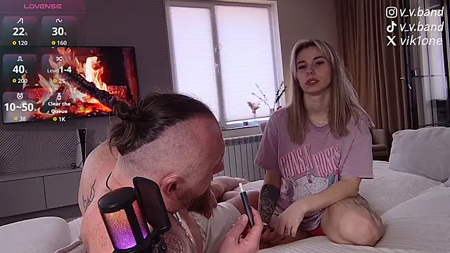 niki7377 online show from March 29, 6:24 am