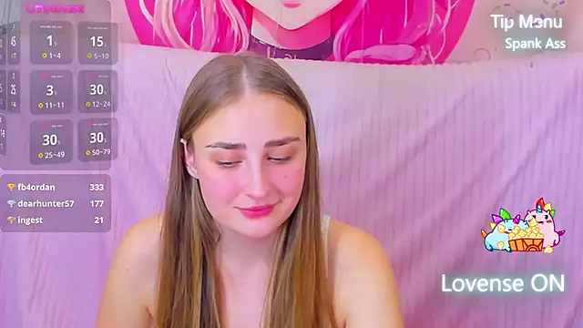 Snapshot of MilliStrii chatting on December 26, 3:59 am MilliStrii online show from December 26, 3:59 am