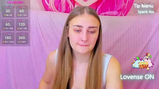 Snapshot of MilliStrii chatting on December 31, 12:54 am MilliStrii online show from December 31, 12:54 am