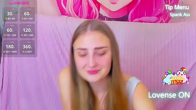 Snapshot of MilliStrii chatting on January 7, 12:55 am MilliStrii online show from January 7, 12:55 am