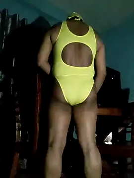 Snapshot of zentaishow chatting on December 5, 9:50 pm zentaishow online show from December 5, 9:50 pm