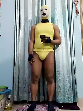 Snapshot of zentaishow chatting on February 12, 9:42 am zentaishow online show from February 12, 9:42 am