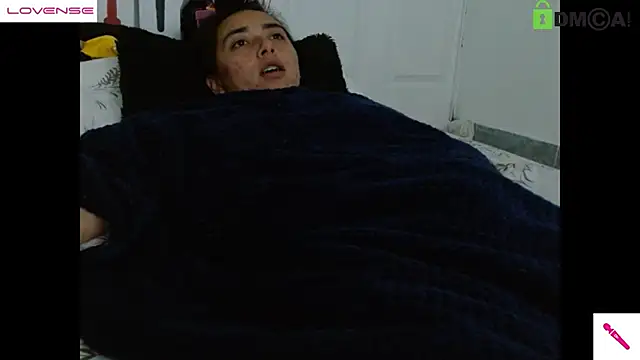 Hot Candy  online show from February 25, 10:47 am