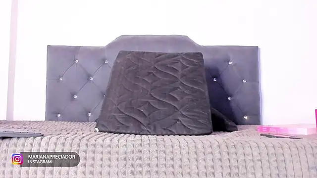 mariana preciado online show from December 22, 10:04 pm