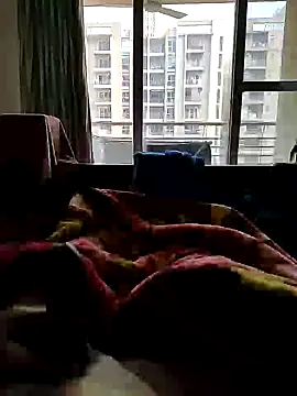 Snapshot of Nuttysub chatting on January 30, 6:03 am Nuttysub online show from January 30, 6:03 am