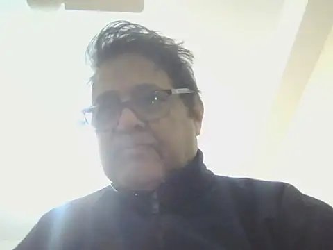 Snapshot of Nuttysub chatting on January 14, 1:44 am Nuttysub online show from January 14, 1:44 am